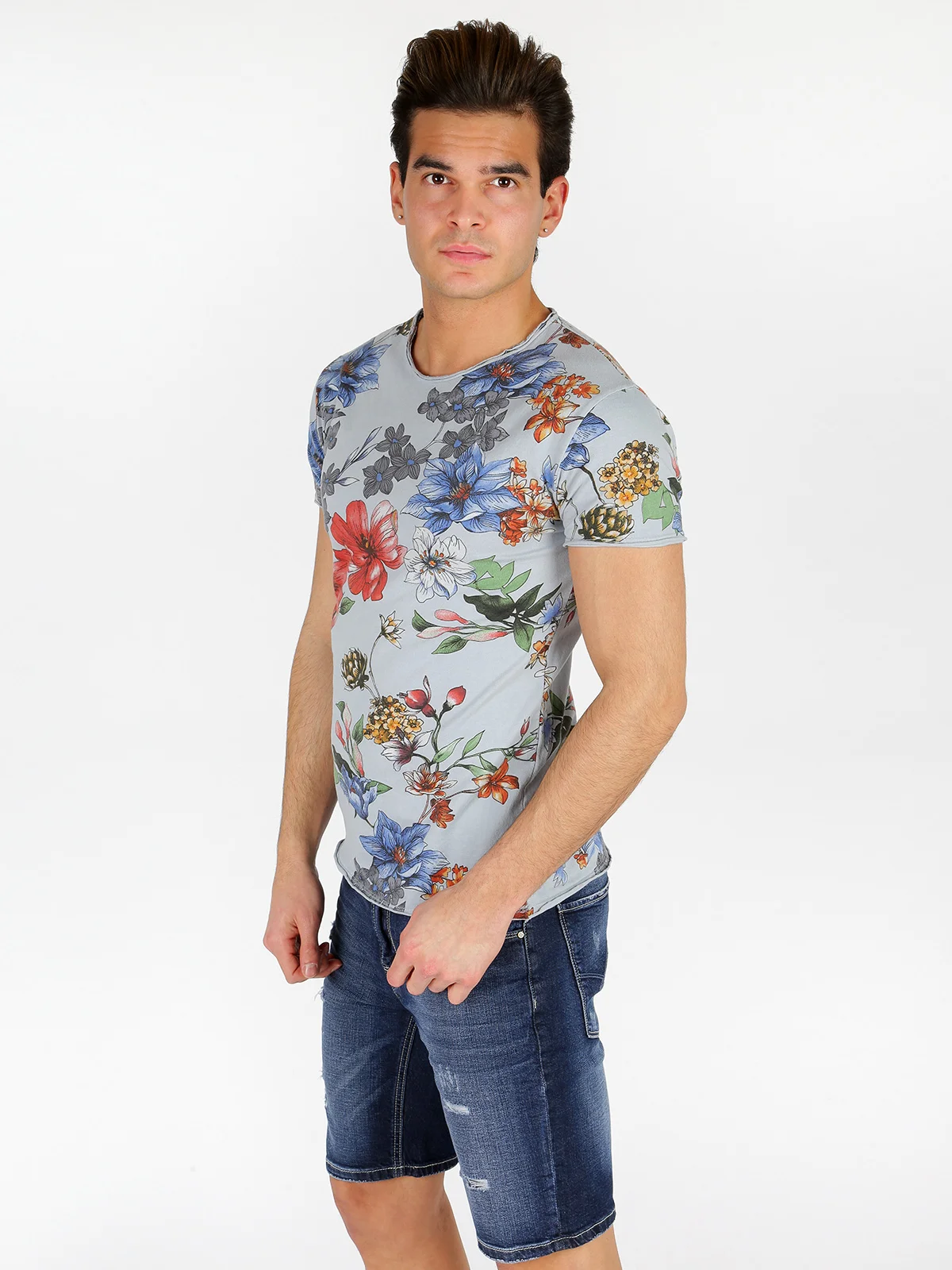 Man T shirt with flowerin TShirts from Men's Clothing on Aliexpress