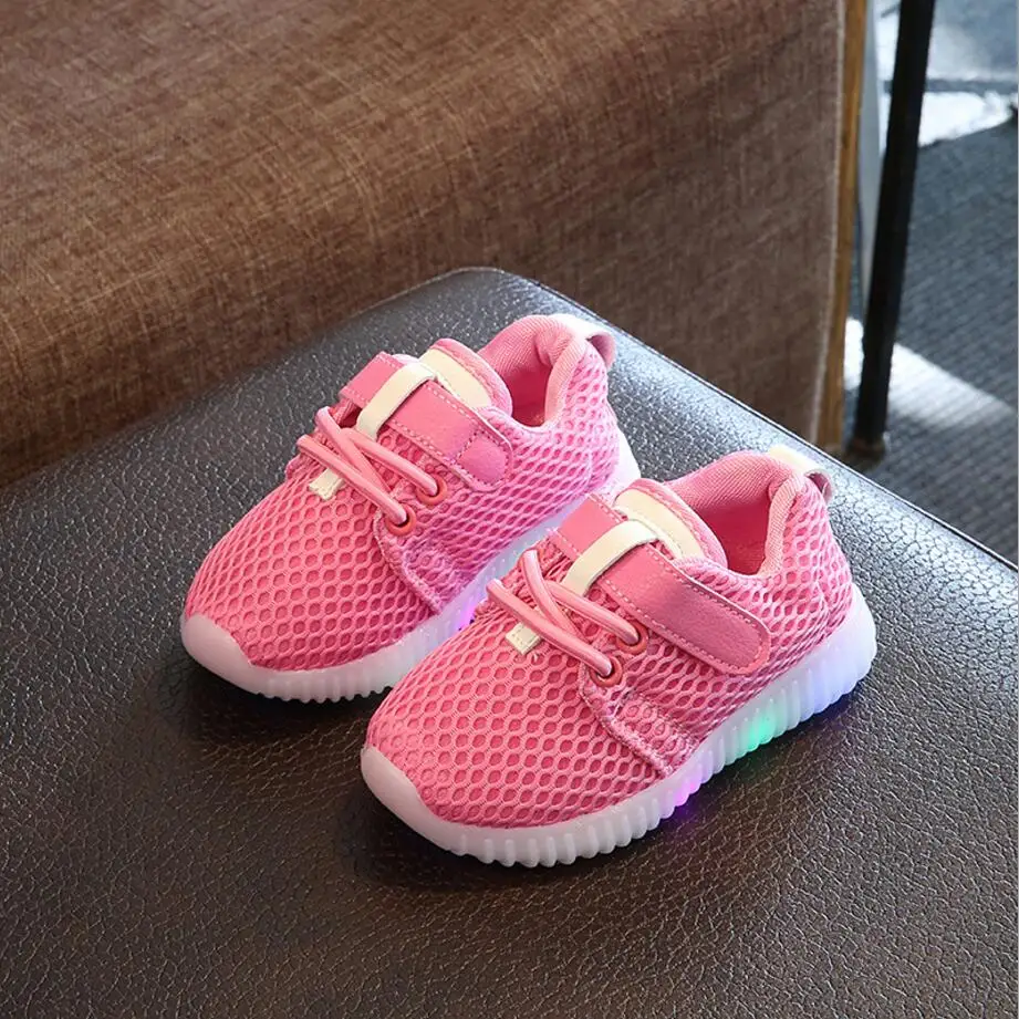 

Boys Girls Children Luminous Shoes Sport Running Shoes Flashing Lights Little Kid LED Sneakers Toddler shoes Pink white black