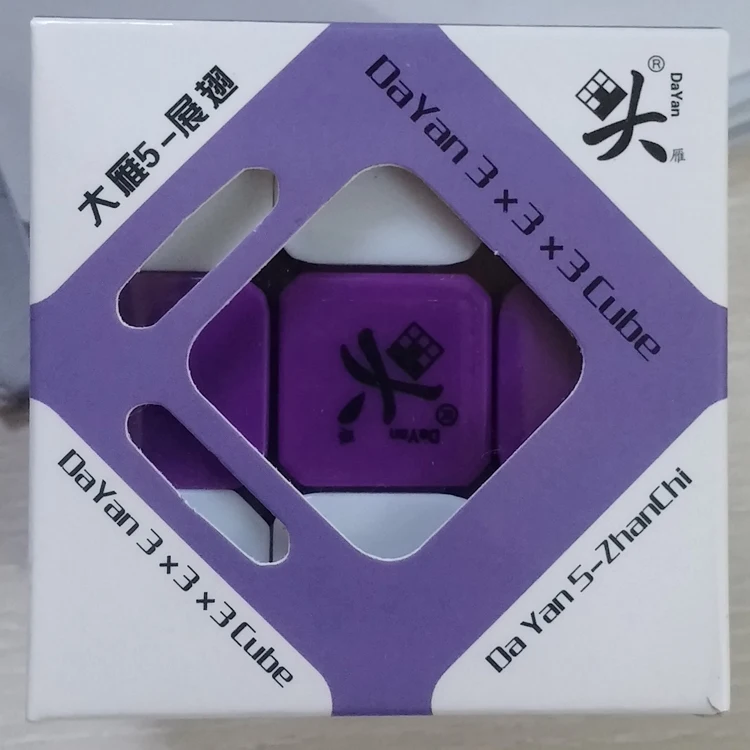 

5.7cm Dayan Zhanchi Stickerless/Black/White/Stickerless-Black/Stickerless-Purple Limited Pink Edition Cubo Magico