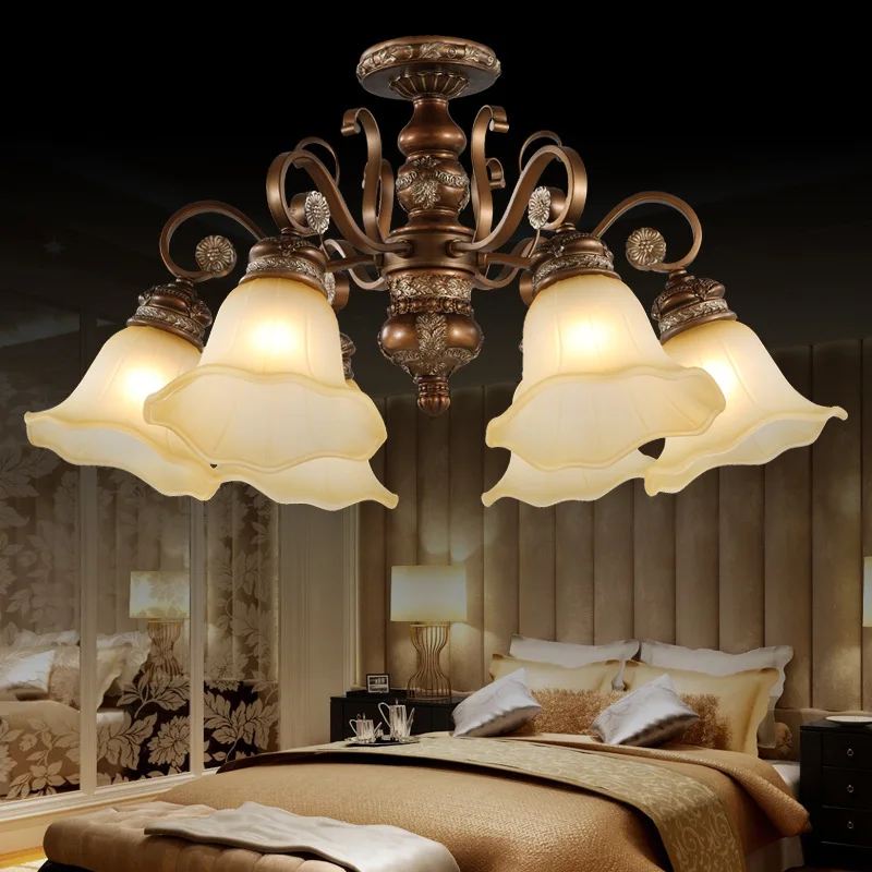 

Classical Resin Chandelier Light European Style Chandelier Indoor Lighting Fixture Living Room Bedroom Lamp Home Decoration LED