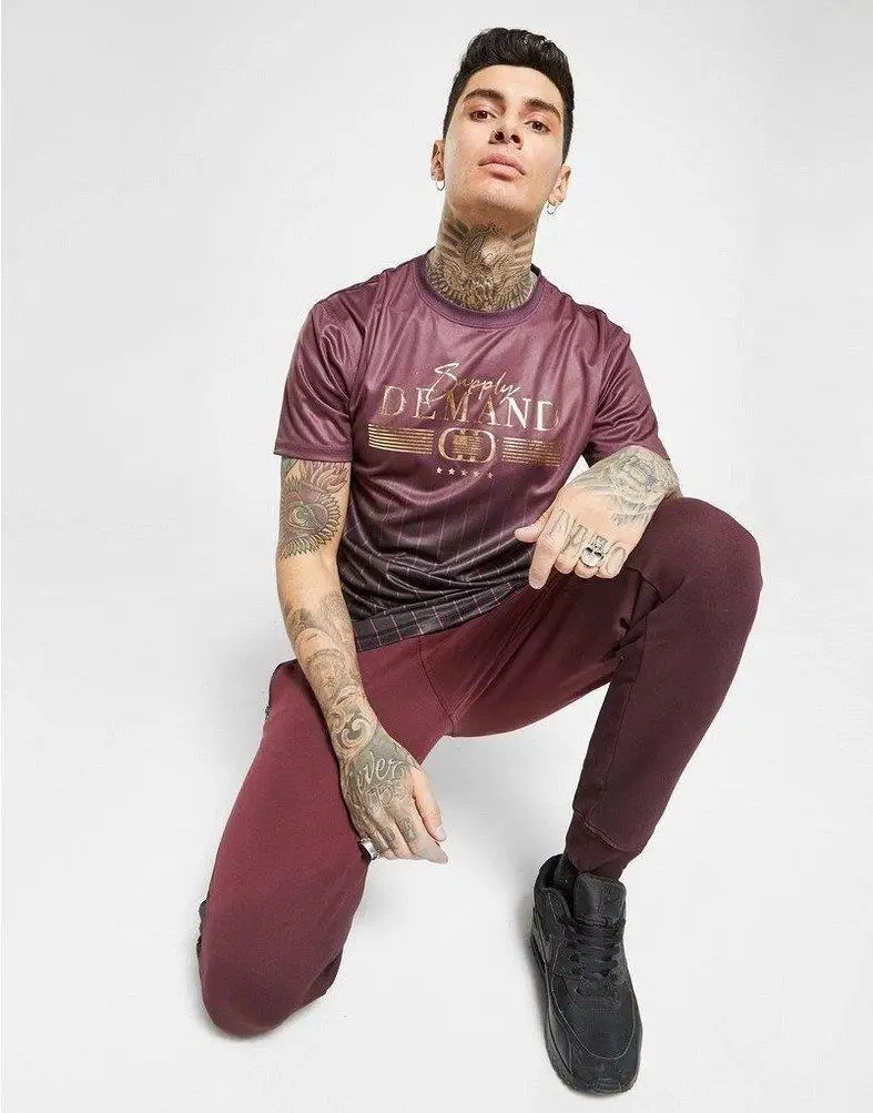 

Supply & Demand Printed T-Shirt Burgundy