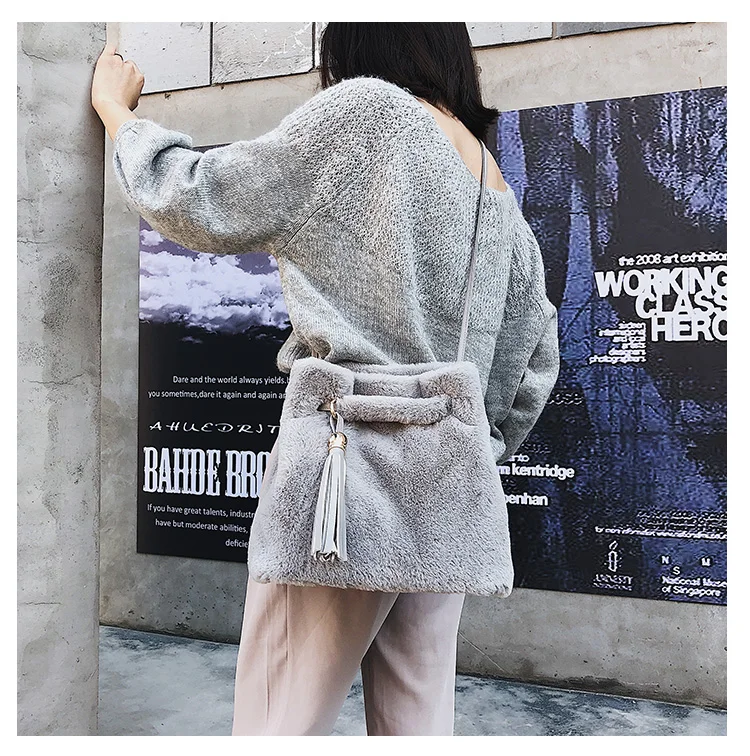 JANESPRI 2018 Fashion Women Tassels Handbag Velour Messenger Bag Autumn Women Shoulder Bags Ladies Party Handbags Female Bolsa (47)