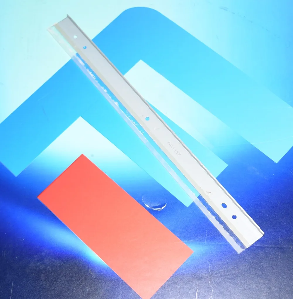 free shiping higher quality black drum cleaning blade for CANON IRC7055 7065 7260 7070 (4)