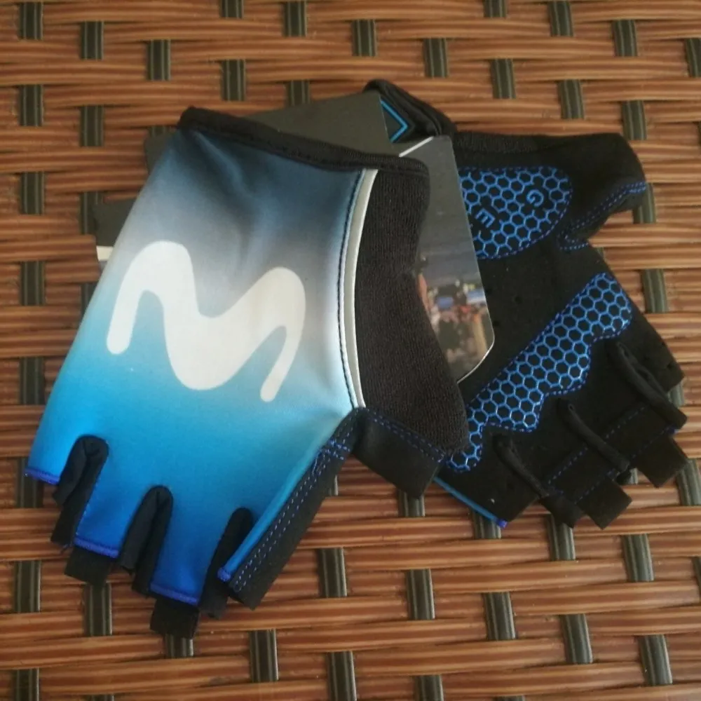 

2018 pro team M blue Cycling gloves GEL pad mens high quality summer half finger Bike gloves Size m-XL