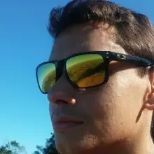 L***a