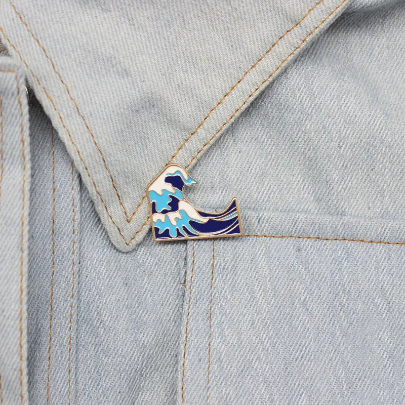 1 PC Zinc Alloy Badge Iceberg Sea Wave Enamel Button On Brooch Blue White Clothes Lapel Jacket Coat Decoration Gift For Boy Girl