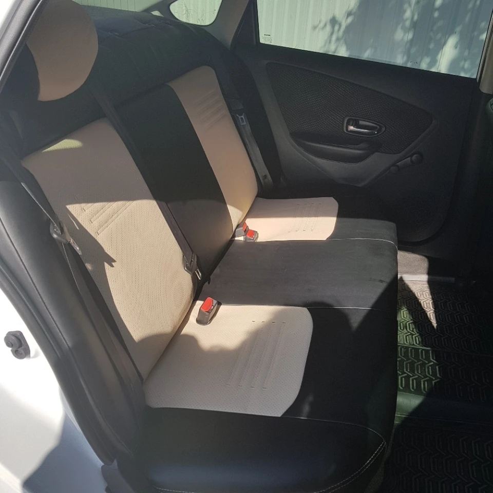 Для Nissan Almera G15 2013 2019 Комплект модельных авточехлов из экокожи (для а/м с задн.