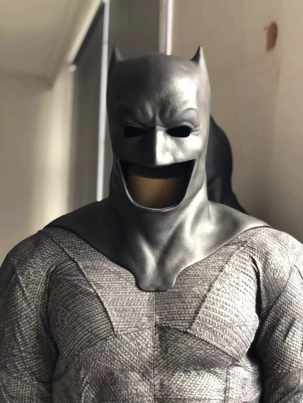 Batman capucha el amanecer de la justicia Batman v Superman y la Liga de la  justicia Batman máscara Cosplay molde de goma - AliExpress