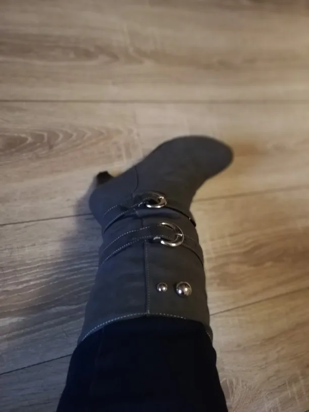 New Round Head Anti Slip Casual Womens Boots