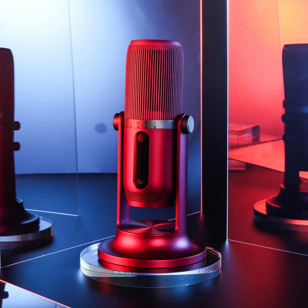 Mic Red 4