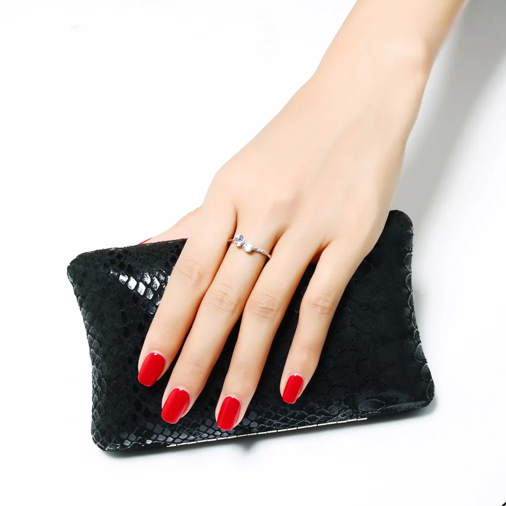 DreamCarnival 1989 Small Petite Midi Ring Lover Jewelry AAA Cubic Zircon Stones Women Fashion Engagement Valentine Rings R28025