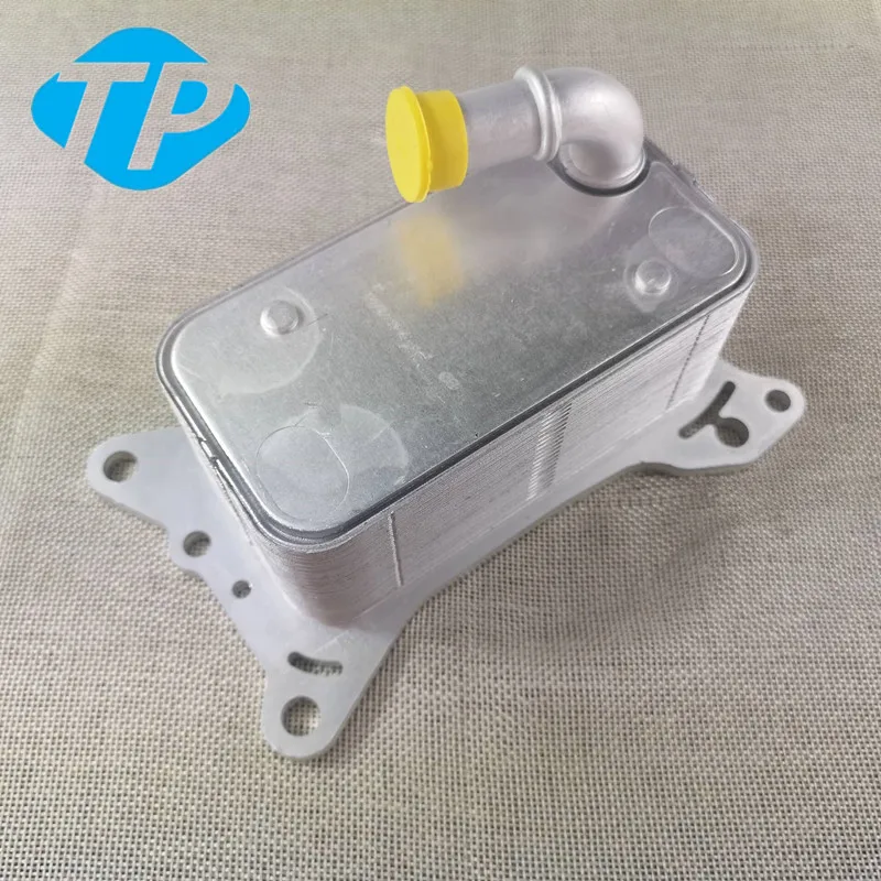 

ENGINE OIL COOLER FOR MERCEDES SPRINTER OM651 6511800610, 6511800665, 6511801310, 6511800810, A6511801310
