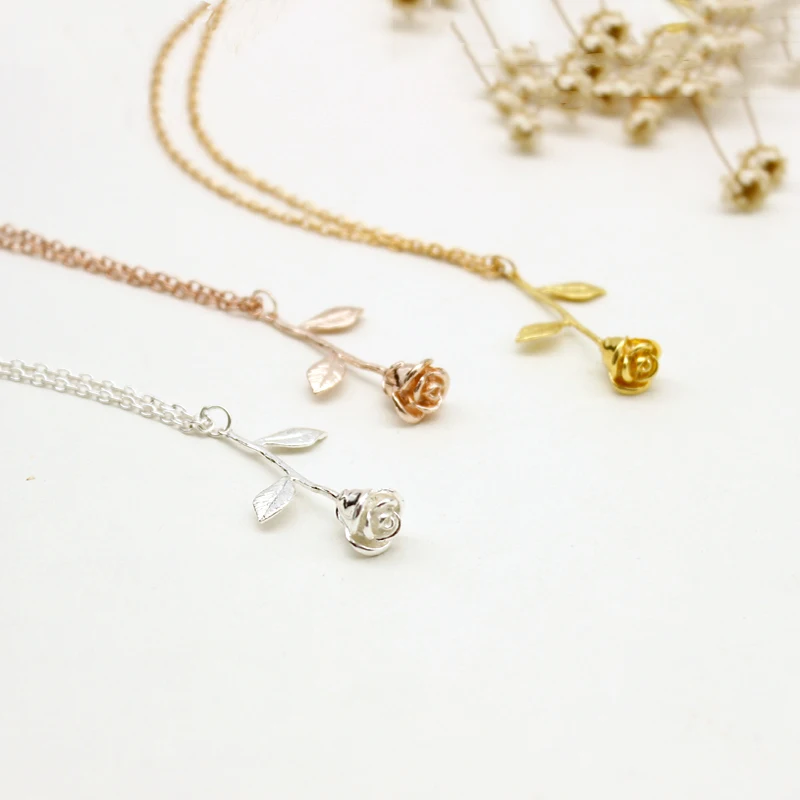 

Hot Classic Rose Pendant Necklace Elegant Woman Fashion Party Fine Jewelry Valentine's Day Romantic Gifts Mother Friend Gift