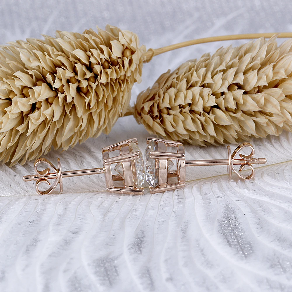 rose gold moissanite stud earrings (4)
