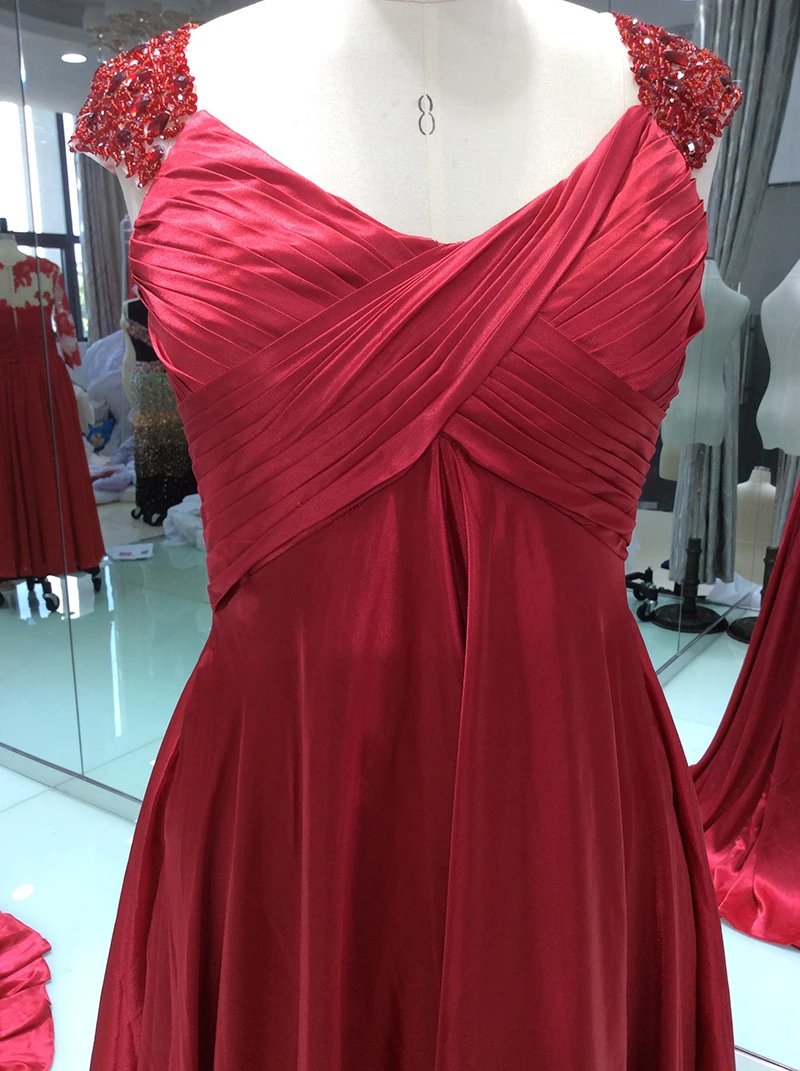 

Elegant Formal Long Bridesmaid Dress Pregnant Women Beaded Crystal Backless Floor Length Red Prom Gowns Robe De Soire