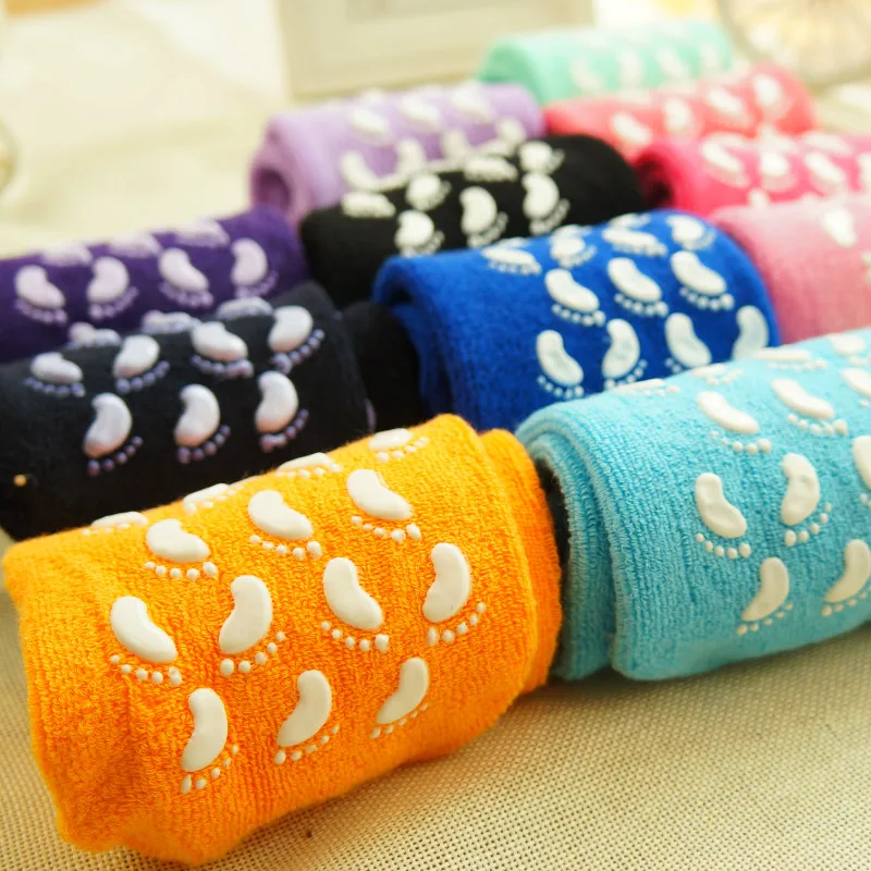 1pair New Adult dispensing non-slip towel sock soft color cute students
home indoor floor socks fuzzy ankle short low socks gift