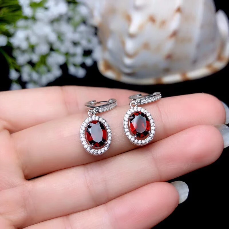 

KJJEAXCMY Supporting detection 925 Silver-inlaid Natural Garnet Earrings for Women