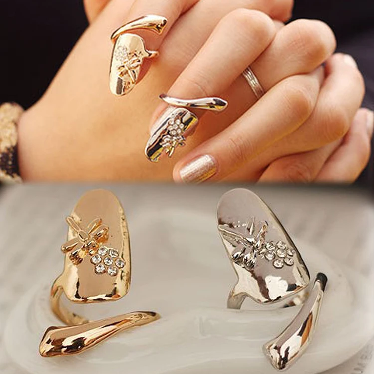 

Charming Jewelry Dragonfly Pattern Rhinestones Inlaid Flower Shaped Finger Tip Nail Ring RING-0228