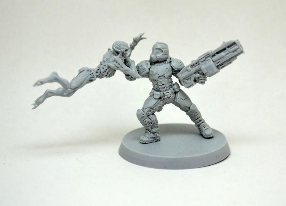 

[Loong Way Miniatures] Klukva Miniatures Hell Crusader II 35mm Resin Miniature