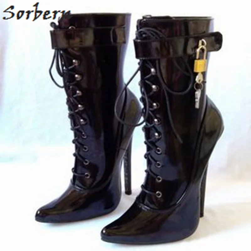 Botas torn.