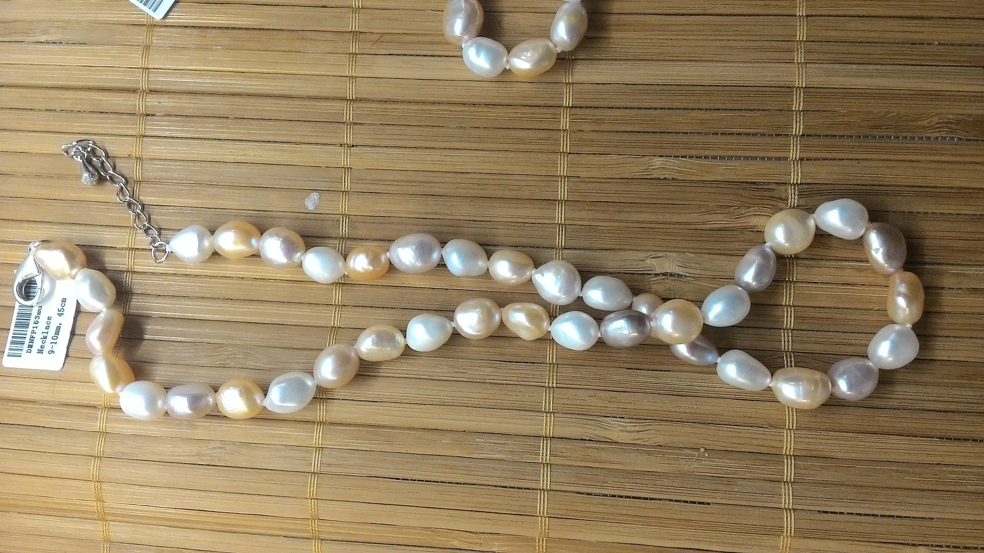 жемчуг мелок. жемчуг мелок. кому жемчуг мелкий а кому поговорка. кому жемчуг мелок пословица. жемчуг мелок пословица.