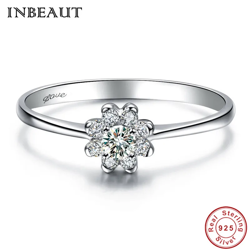 

Romantic Love Wedding Rings 925 Sterling Silver High Simulation Sparkling Cute Flower Stone Queen Ring for Women Fashion Jewelry