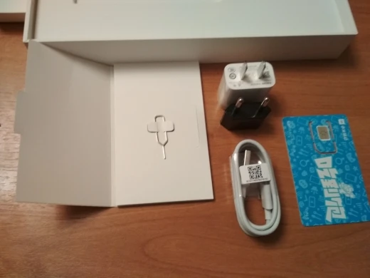 Планшет Xiaomi Mi Pad 4 Plus