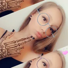 A***v