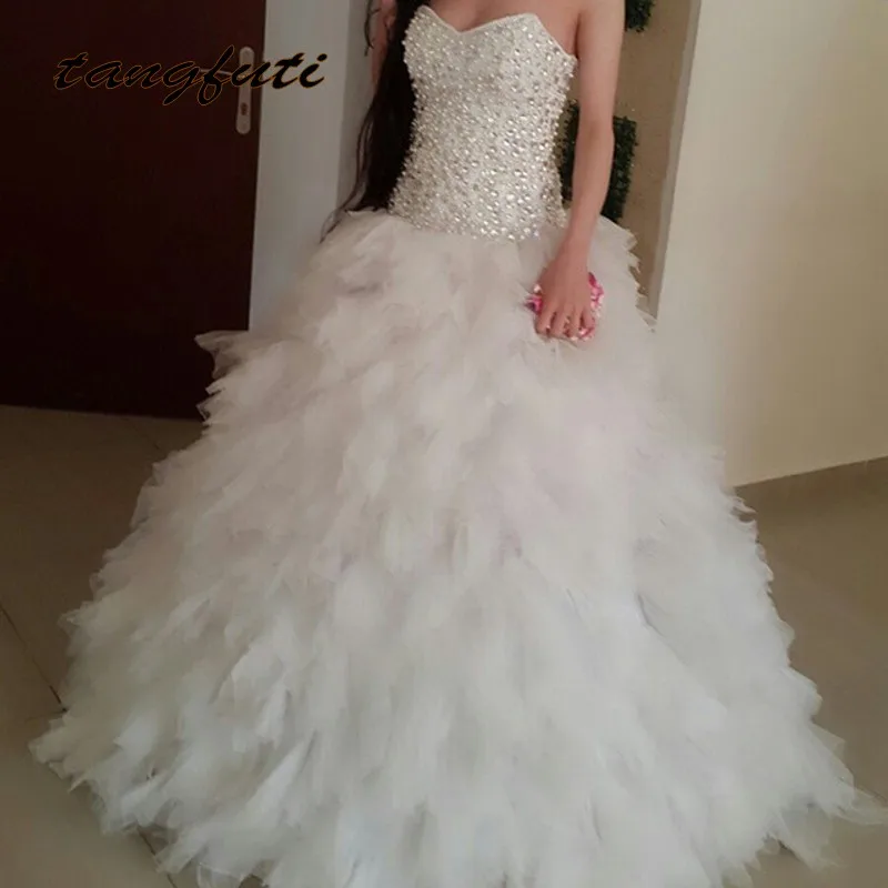 

Luxury Robe De Mariee 2017 Ball Gown Wedding Dresses Sexy Sweetheart With Crystals Beaded Lace Up Bridal Gowns Vestido De Noiva