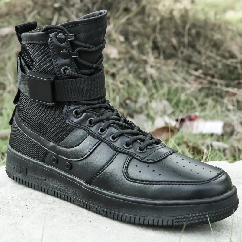 Günstig 2018 mode Casual Militärische Taktische Stiefel Armee Grün Schuhe Männer Herbst Atmungsaktiv Motorrad Stiefel Sapato Masculino Spaziergang Schuh
