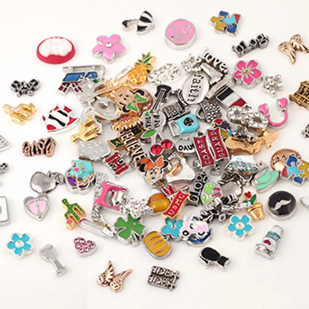

zheFanku 1 pack Heart Love Animal Pattern Random Crystal Alloy,resin Mixed Float Charms For Glass Memory Wholesale Cute Pendant