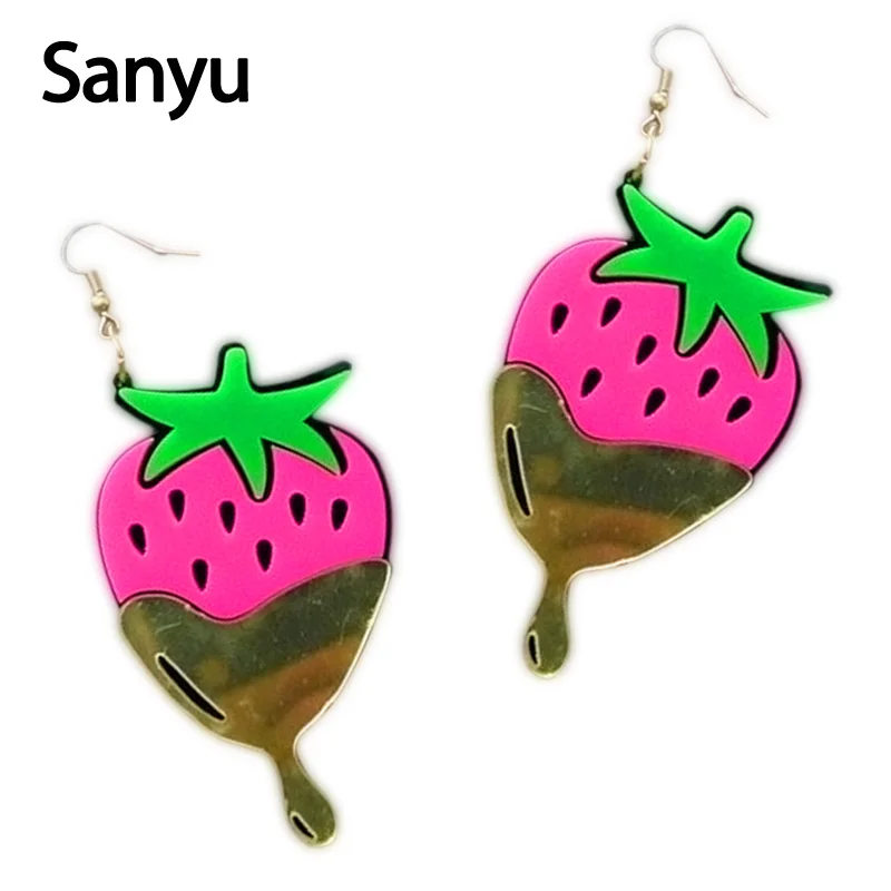 

Lovely Strawberry Fruit Acrylic Drop Earrings Fashion Holiday Personalized Dangle Earrings for Women Girl Beach Trendy Earrings