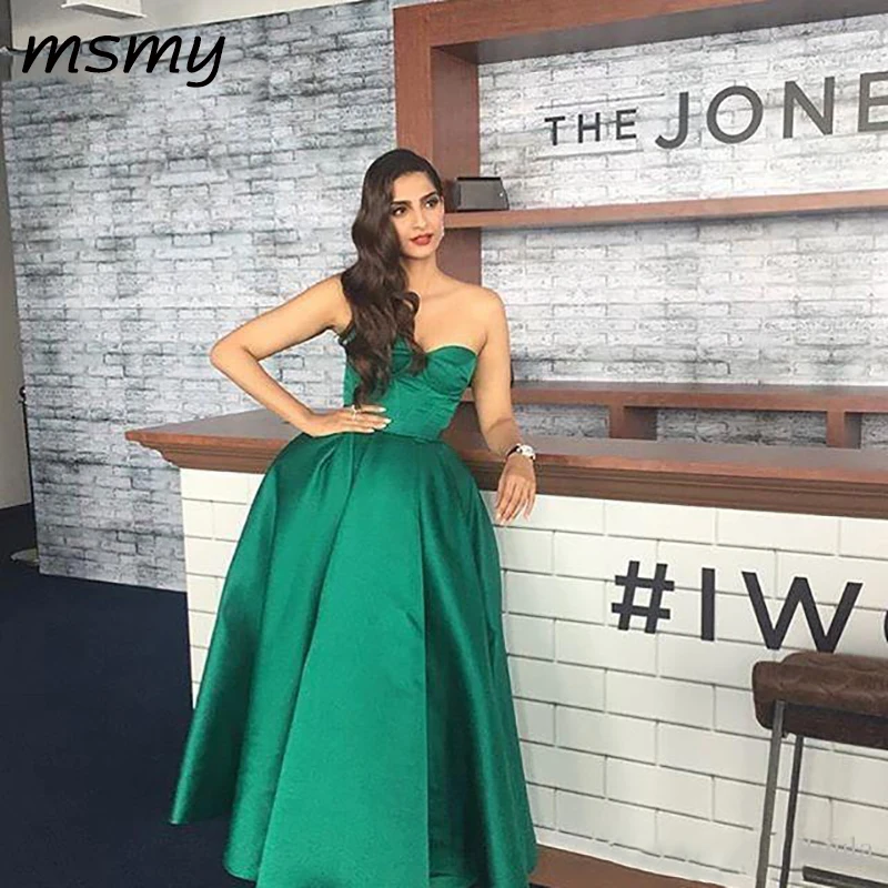 saudi-arabic-women-green-evening-dresses