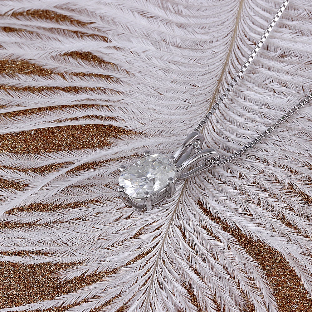 oval moissanite pendant necklace (3)
