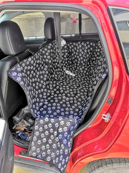 Protection sièges arrières auto pour chiens. Couverture coffre