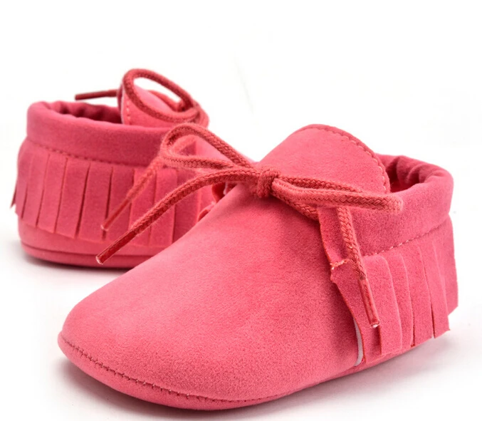 Обувь с бахромой и бантом для маленьких девочек и мальчиков; Infantil; модные ботинки; Милые Мокасины с мягкой подошвой и кисточками; прогулочные ботинки - Цвет: rose red