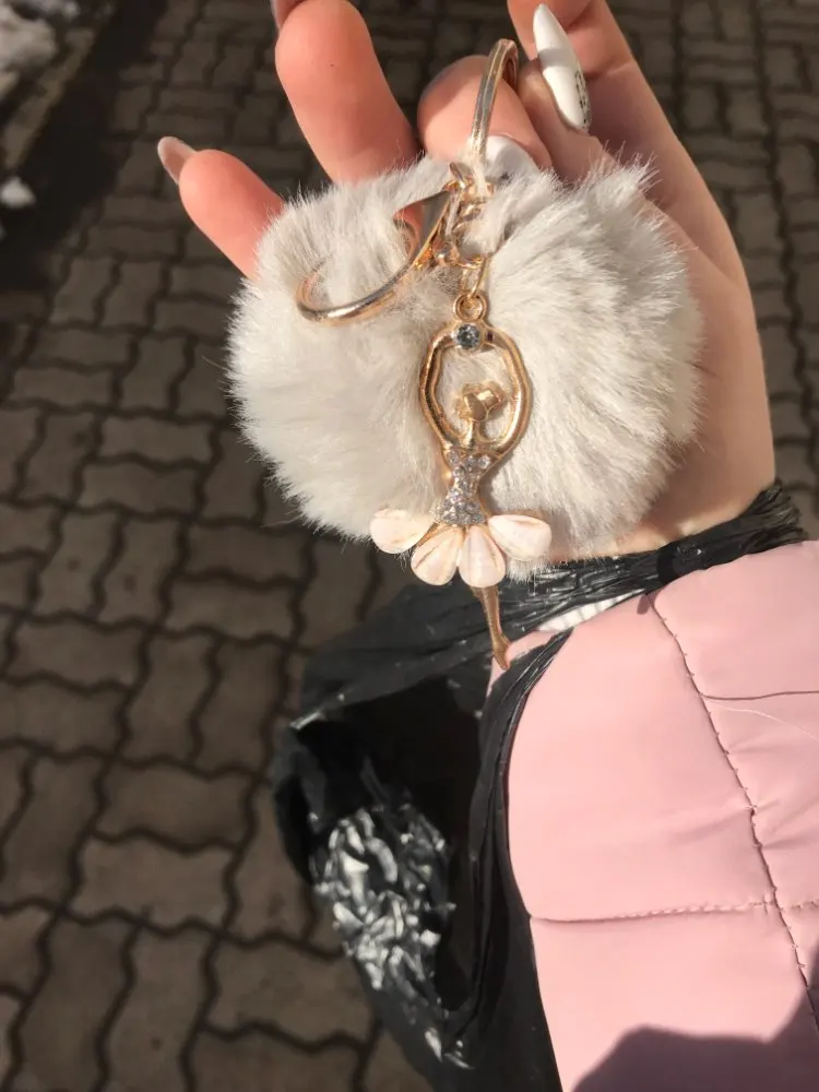 Ballet Pom-pom Keychain - Artistic Pod