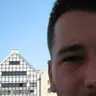J***j