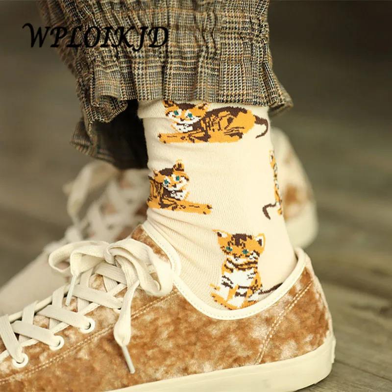 

[WPLOIKJD]Japan High Quality Cute Piggy/Pug Design Funny Socks Women Creative Harajuku Kawaii Meias Sox Calcetines Mujer
