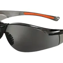 GLASSES WITH RUBBER ENDS