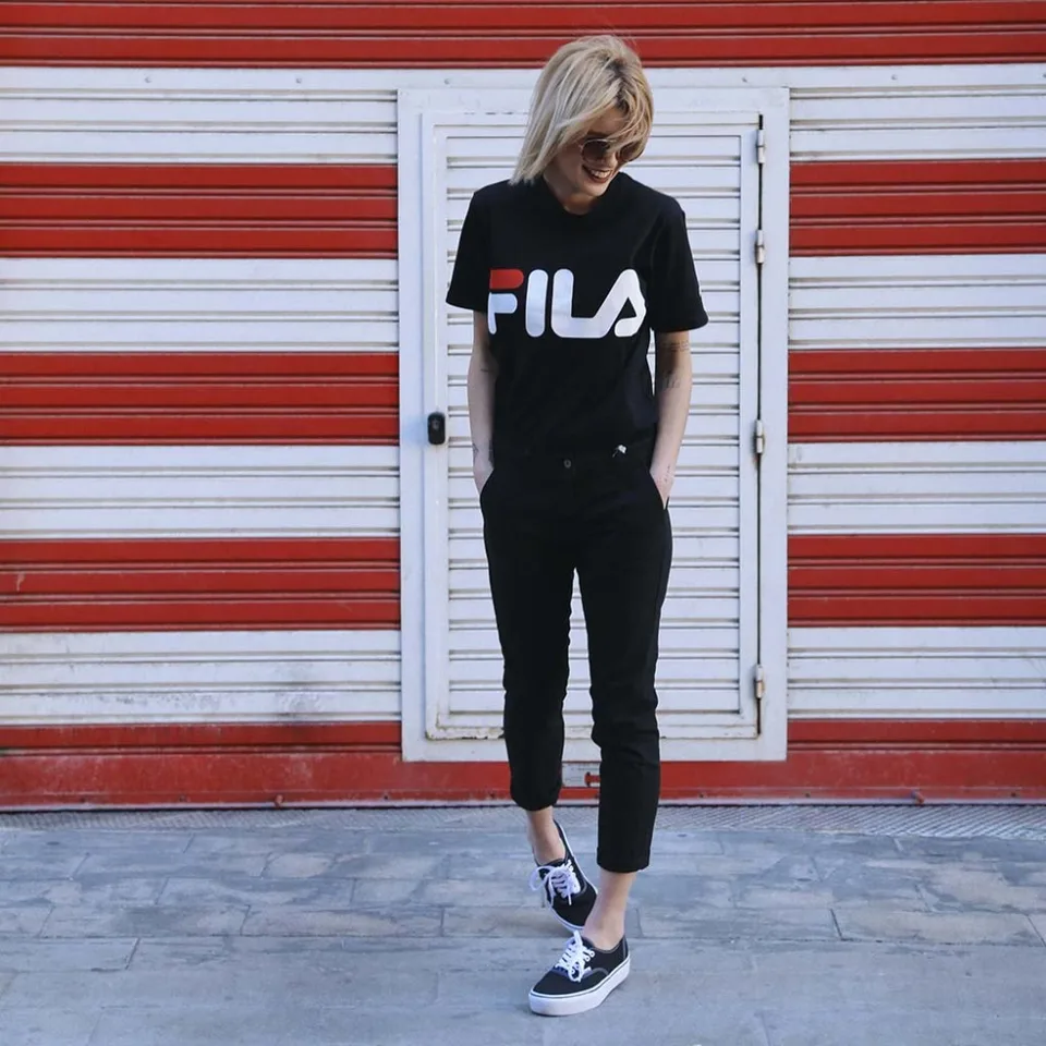 vans authentic outfit girl