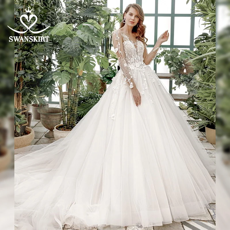 

Swanskirt Romantic Vestido de novia Wedding Dresses 2019 Appliques Beaded Ball Gown Customized Chapel Train Bridal Gown SZ06