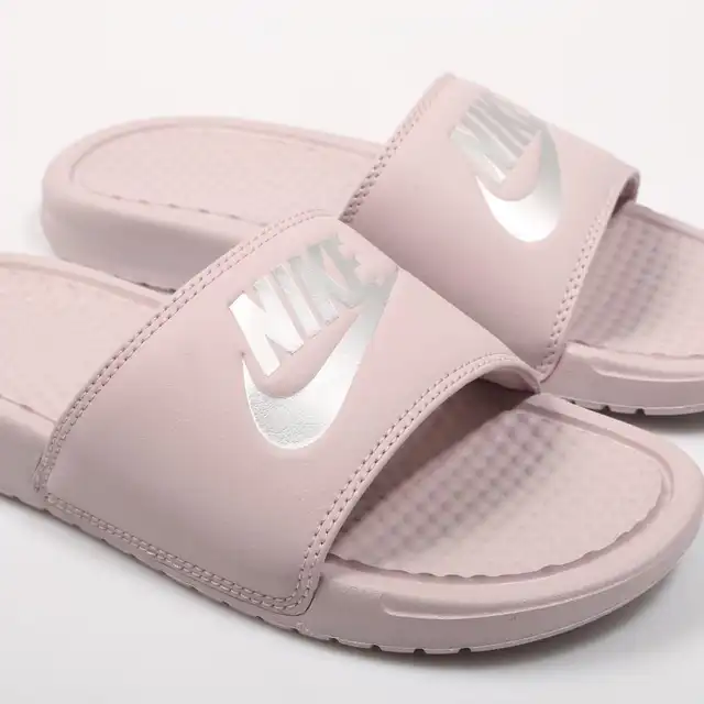 chanclas nike rosas