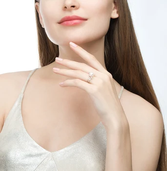 

Gold ring with pearls and diamonds sunlight sample 585