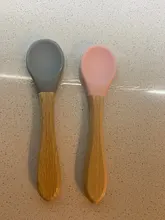 Manija de madera silicona cuchara para bebé libre de Bpa cuchara de autoalimentación para accesorios de bebé vajilla para niños pequeños