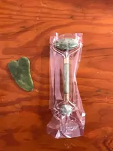 Natural Jade rodillo Guasha piel raspador Set Facial piedra reafirmante cara Anti-envejecimiento ojos hinchados masajeador cuello Anti arrugas