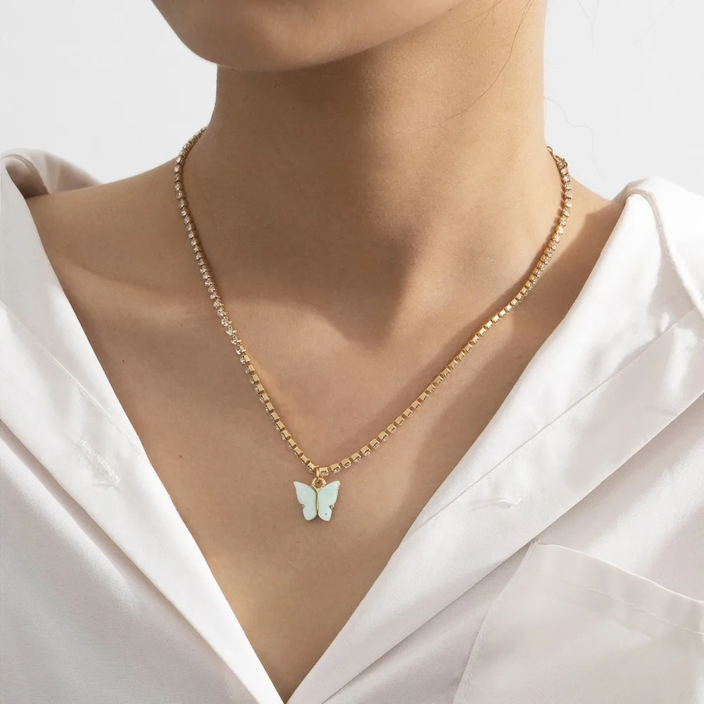 18509677972_1456750657