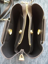 Bolso de lujo de un solo hombro para mujer, bandolera de Cuero de calidad PU, informal, clásico, a la moda, 2021