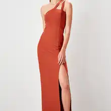 Вечернее платье на бретельках TPRSS19AE0018