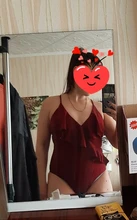 CUPSHE-bañador amarillo sólido de una pieza para mujer, traje de baño para playa, Monokini Sexy con volantes y cuello de pico, 2021